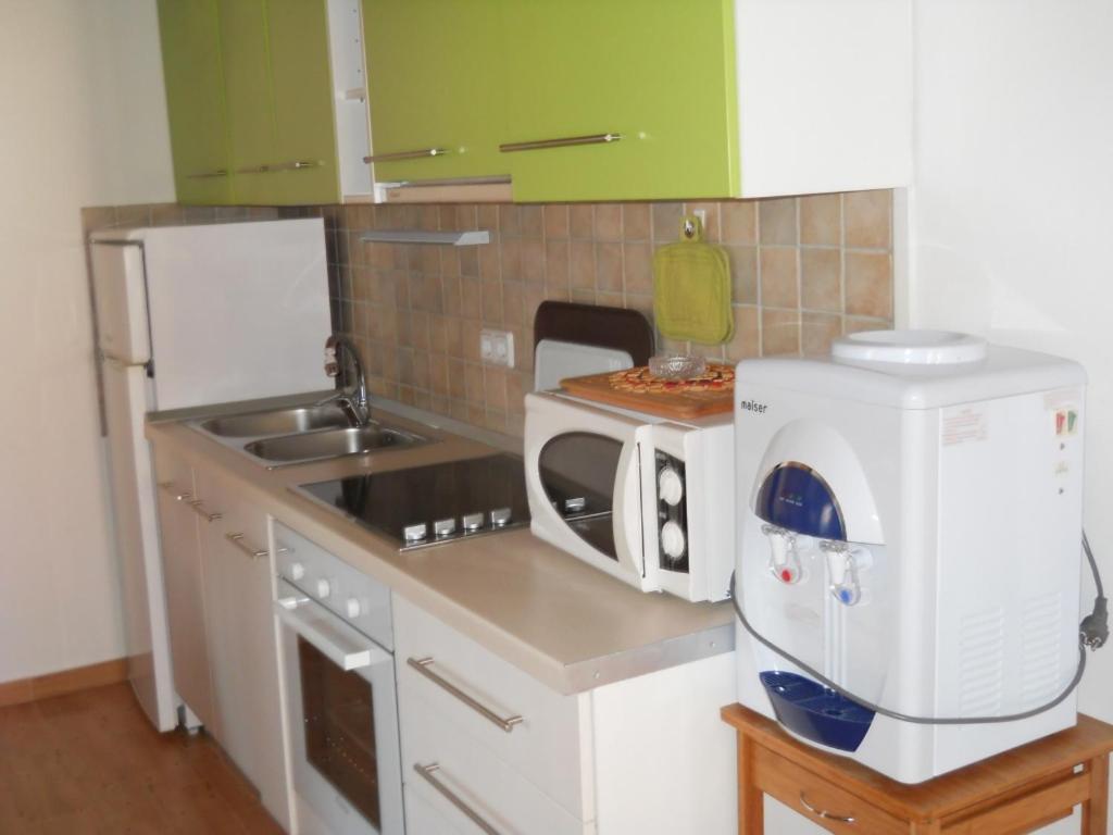 Apartment In Privlaka With Terrace, Air Conditioning, Wi-Fi, Washing Machine Exterior photo